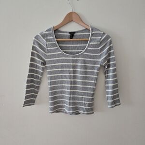 BNWOT Forever 21 Gray and White Striped ribbed 3/4 sleeve top